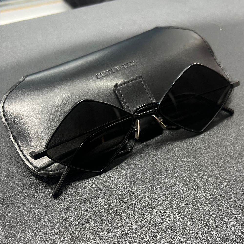 Saint Laurent SL 302 LISA Geometric Sunglasses with Case